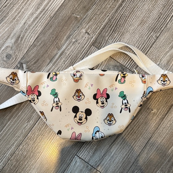 Disney Character Print Belt Bag - Picture 6 of 6
